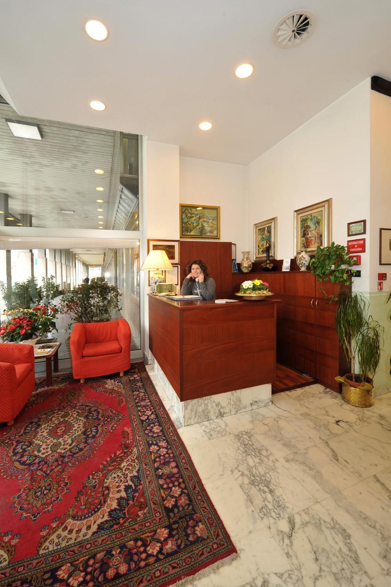 Hotel Alberi Лекко Екстер'єр фото
