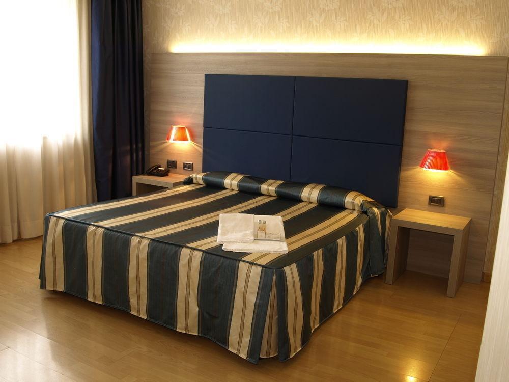 Hotel Alberi Лекко Екстер'єр фото