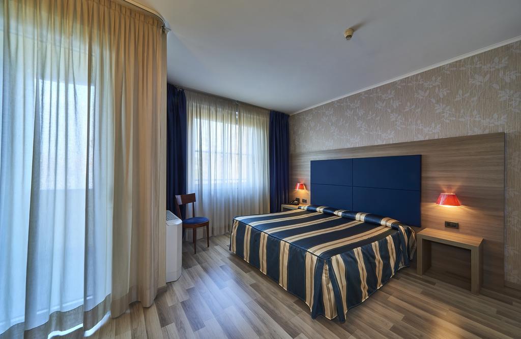 Hotel Alberi Лекко Екстер'єр фото